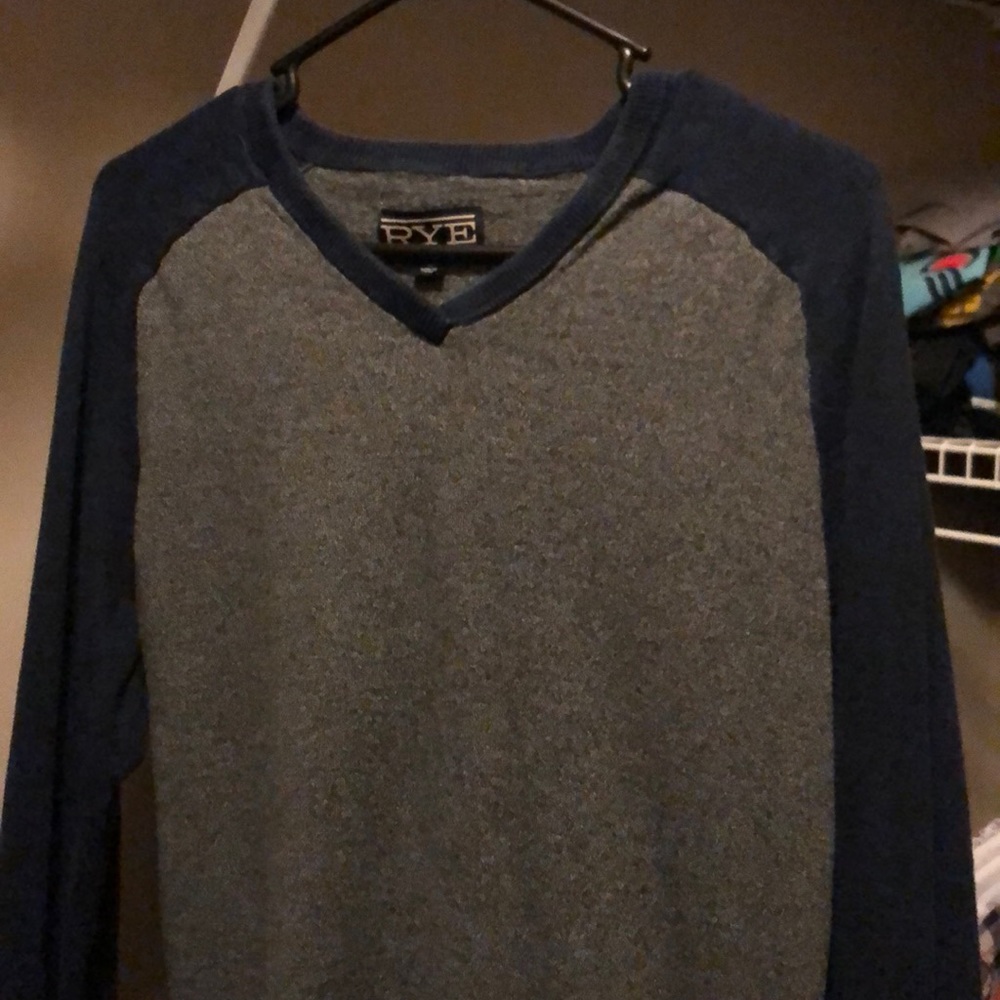 Great Grey/Blue Sweater